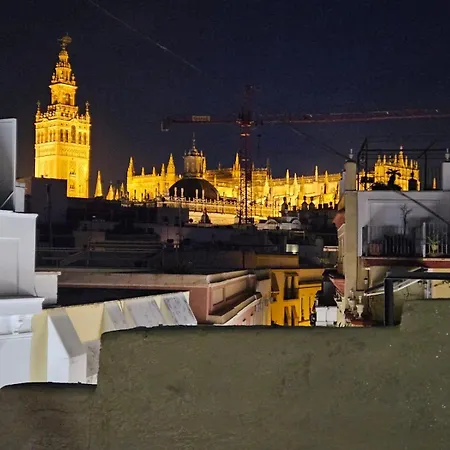J2 With Cathedral Views From Terrace Sevilla